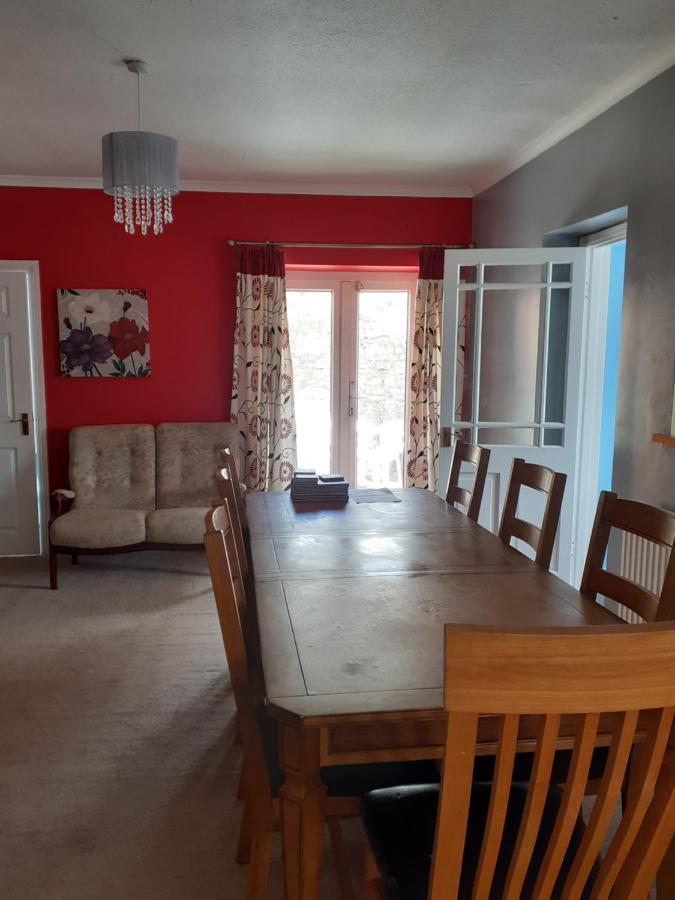 94 Main Street - Pembroke Holiday Home מראה חיצוני תמונה